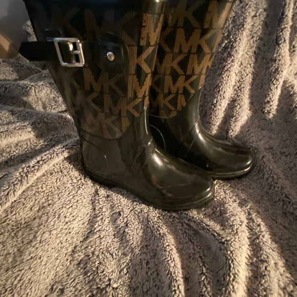 Ladies Micheal Kors Mid calf size 6.5 black and brown - Picture 4 of 5